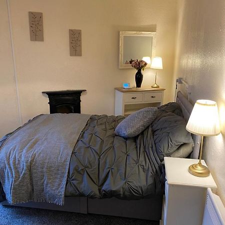 Whitchurch Shropshire Town Duplex Flat מראה חיצוני תמונה