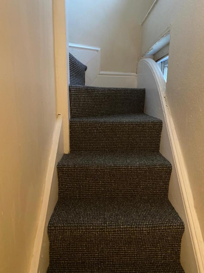 Whitchurch Shropshire Town Duplex Flat מראה חיצוני תמונה